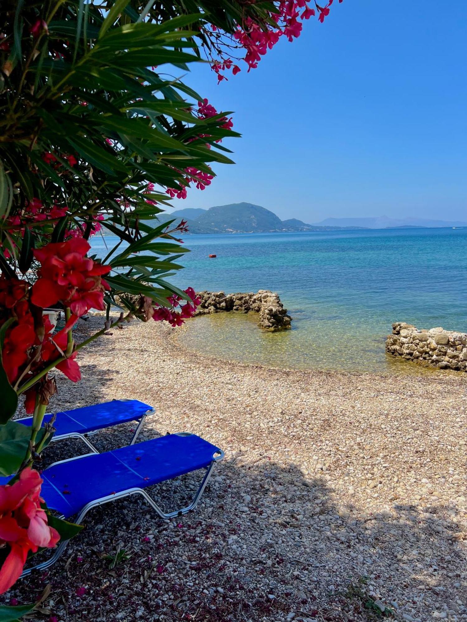 Kohyli Beachfront House Agia Pelagia Chlomou Exterior foto
