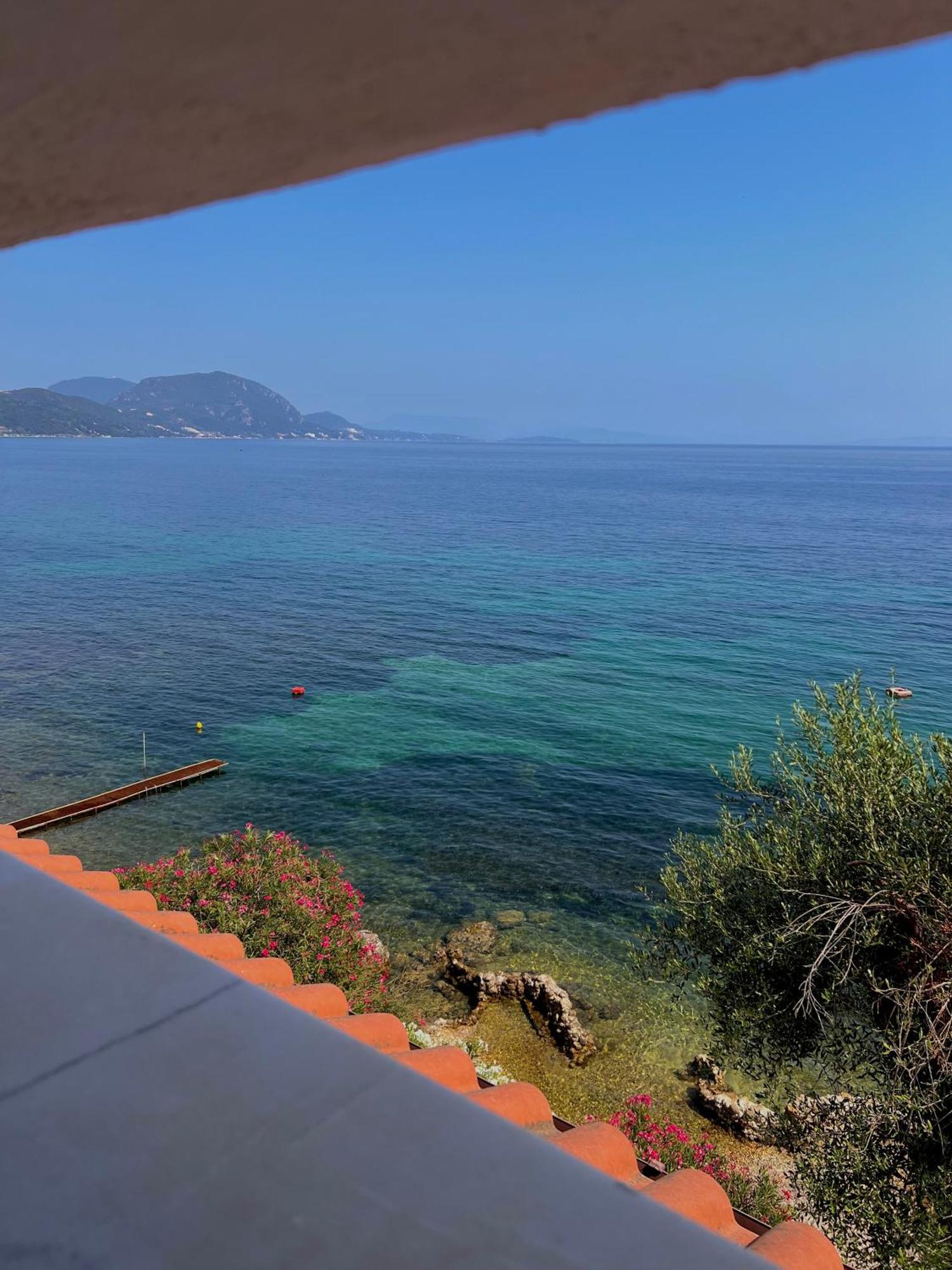 Kohyli Beachfront House Agia Pelagia Chlomou Exterior foto