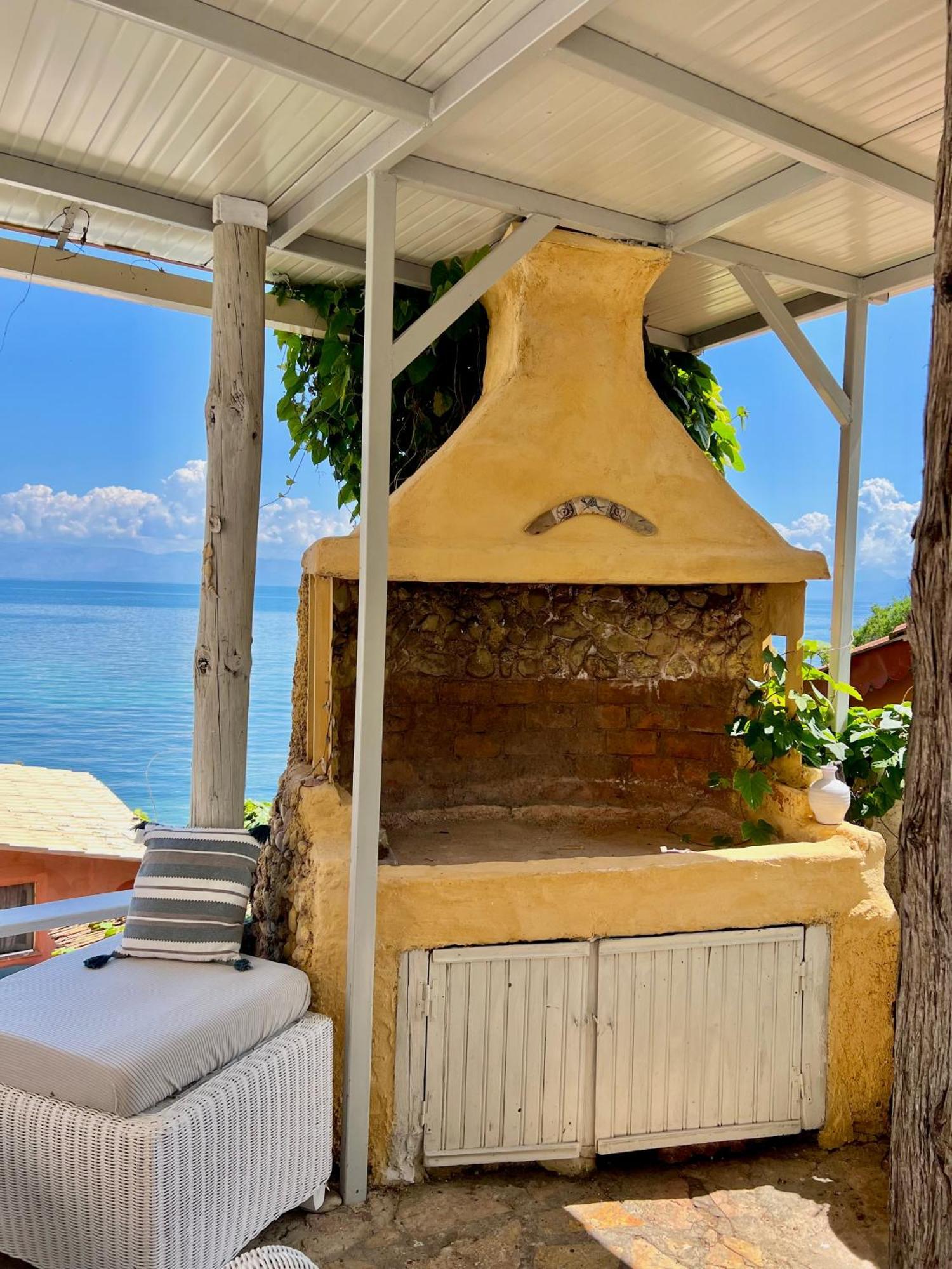 Kohyli Beachfront House Agia Pelagia Chlomou Exterior foto