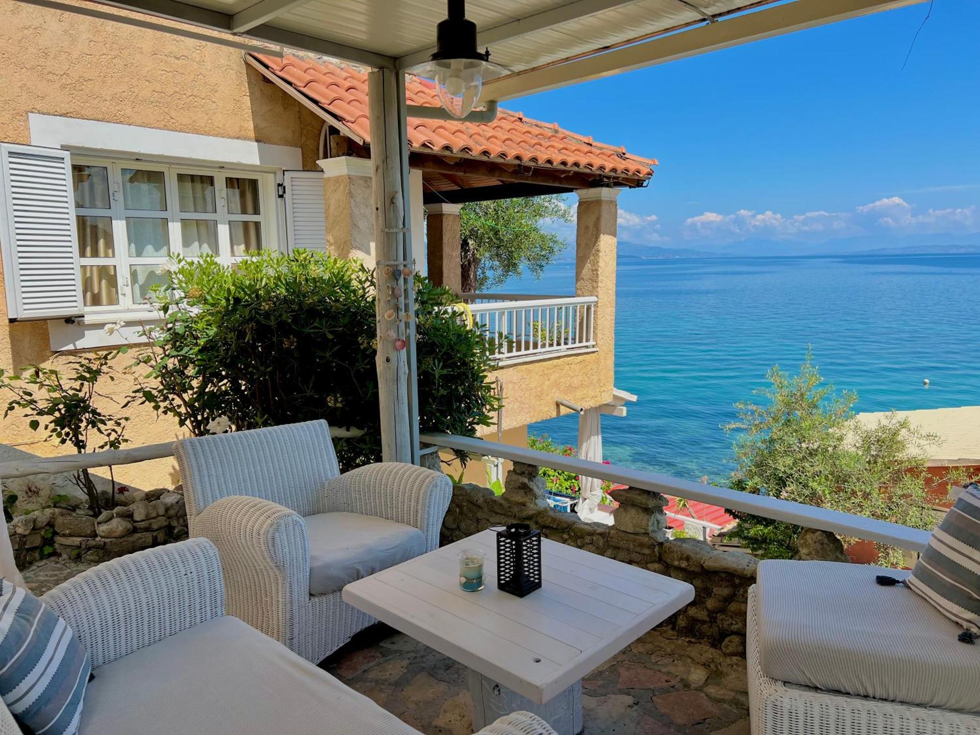 Kohyli Beachfront House Agia Pelagia Chlomou Exterior foto